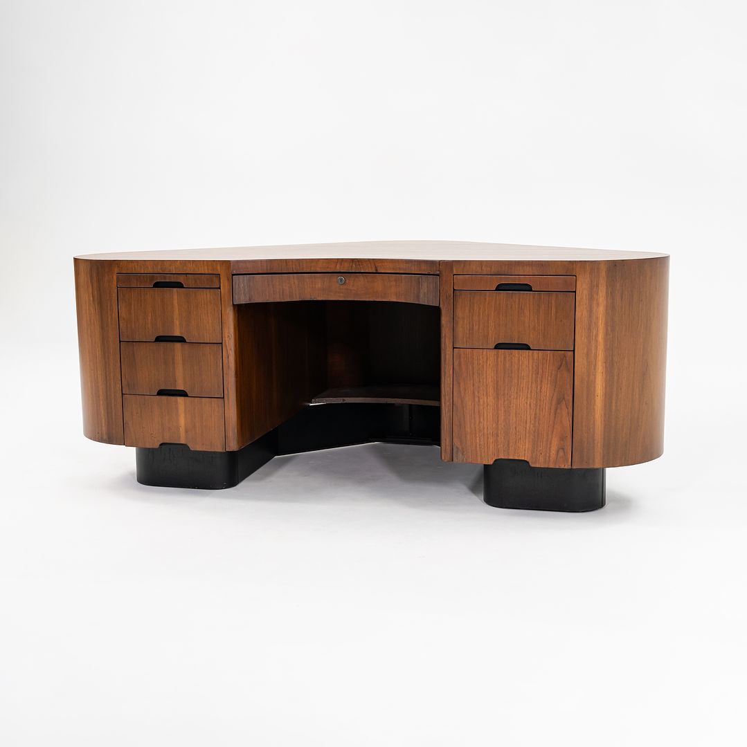 Executive Desk, Model SP1110