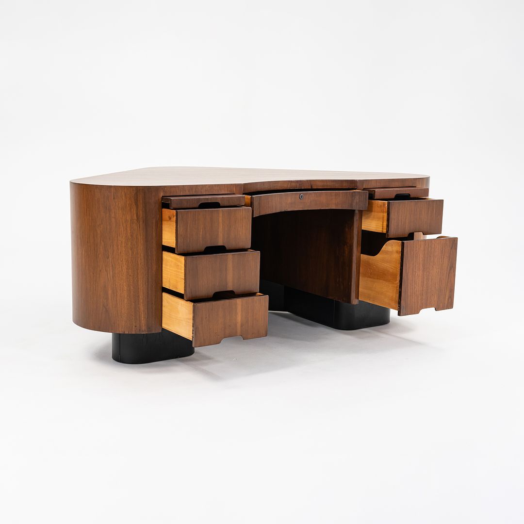 Executive Desk, Model SP1110