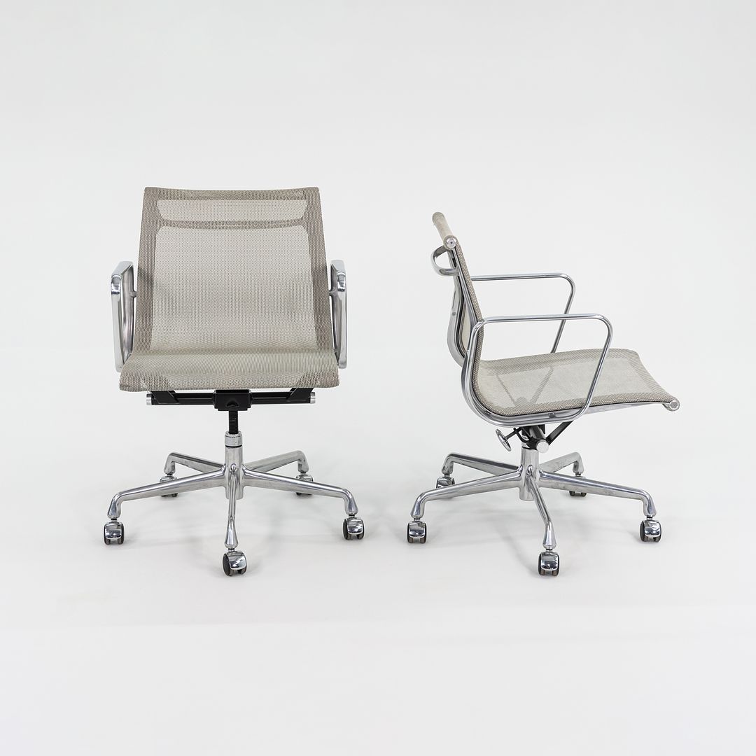 Aluminum Group Management Chair, Model EA335