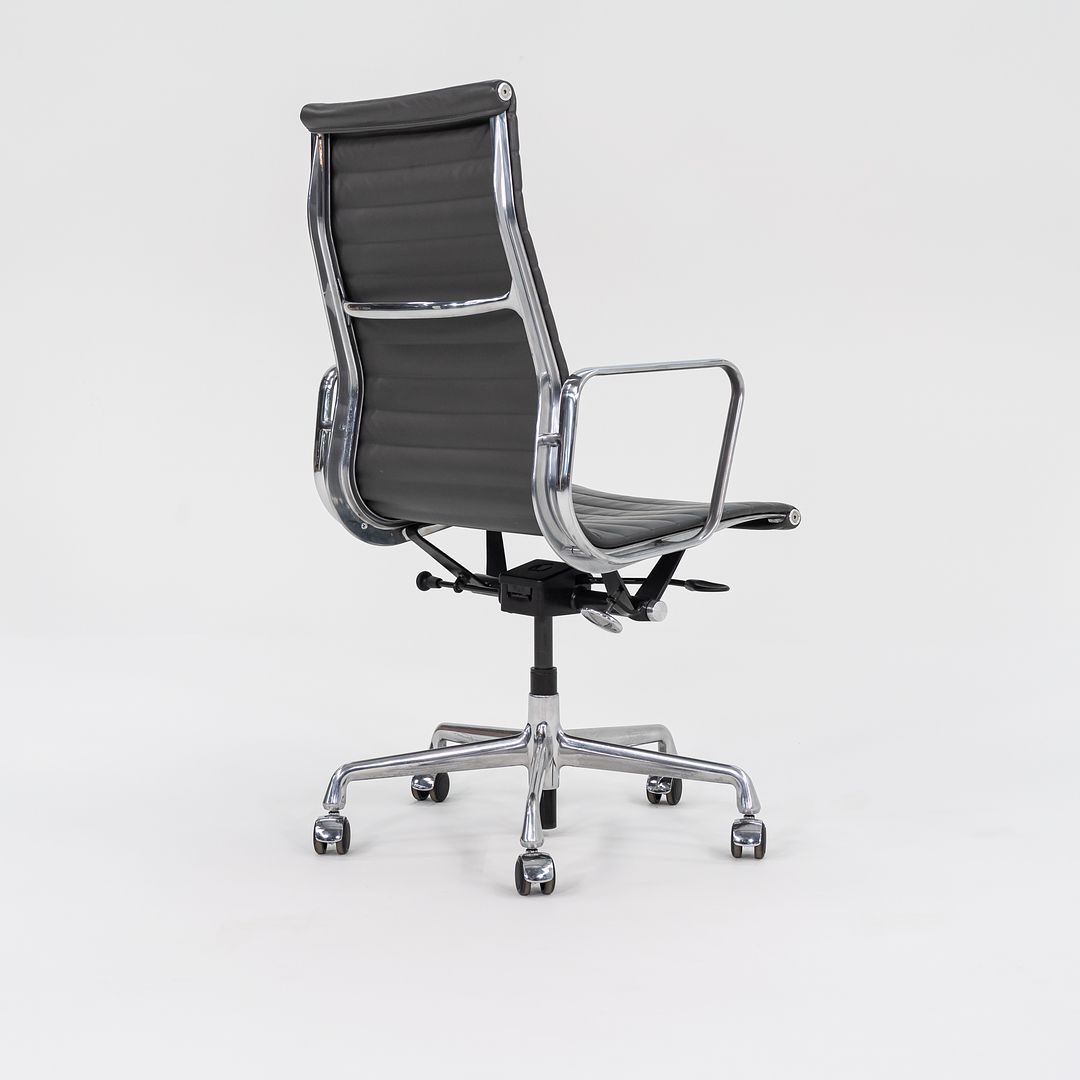 Aluminum Group Executive Desk Chair, EA337