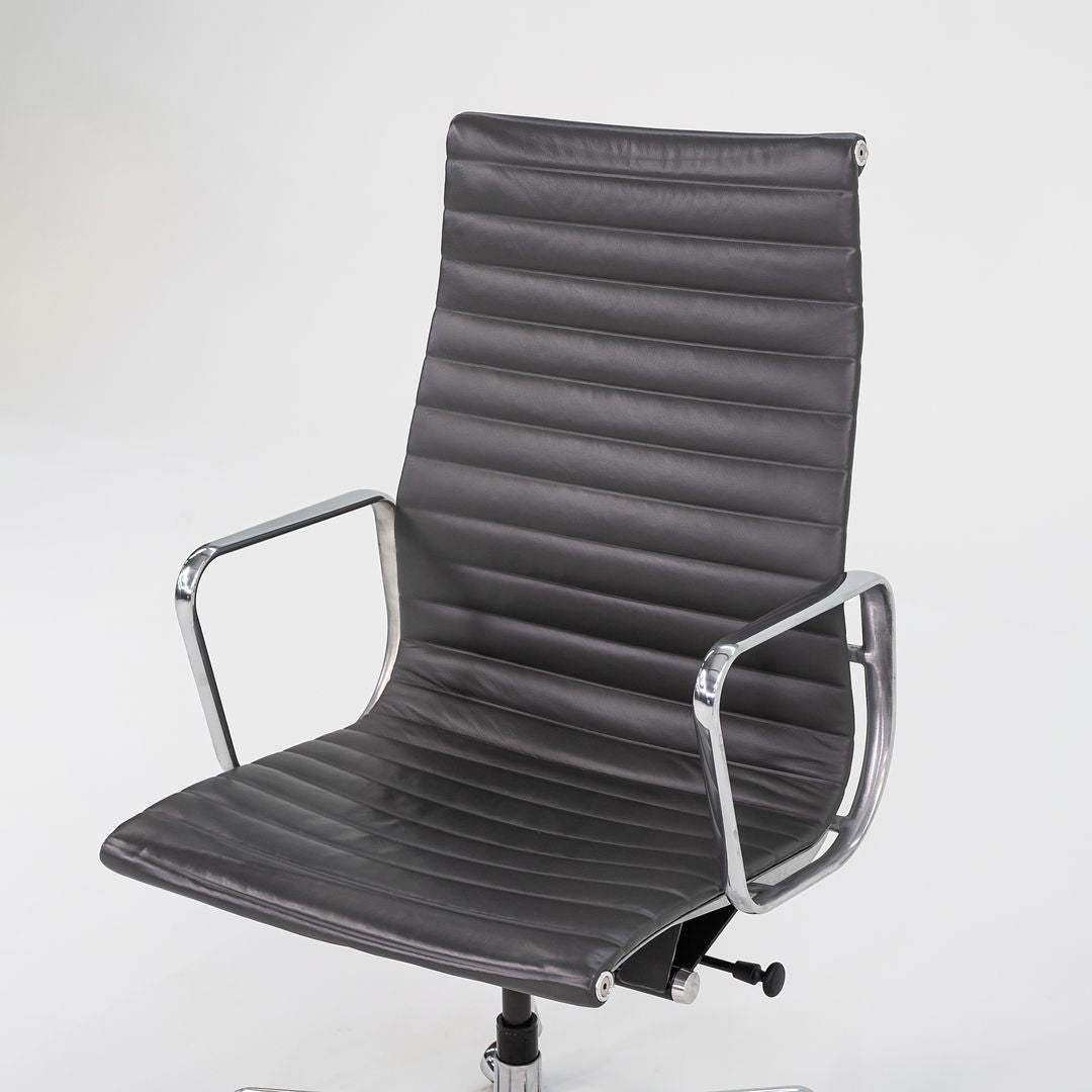 Aluminum Group Executive Desk Chair, EA337