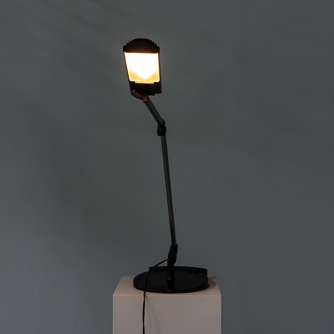 Desk 990 Lamp