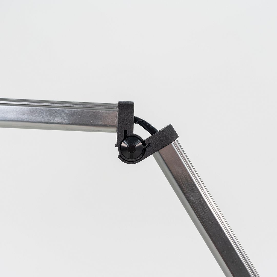 Desk 990 Lamp