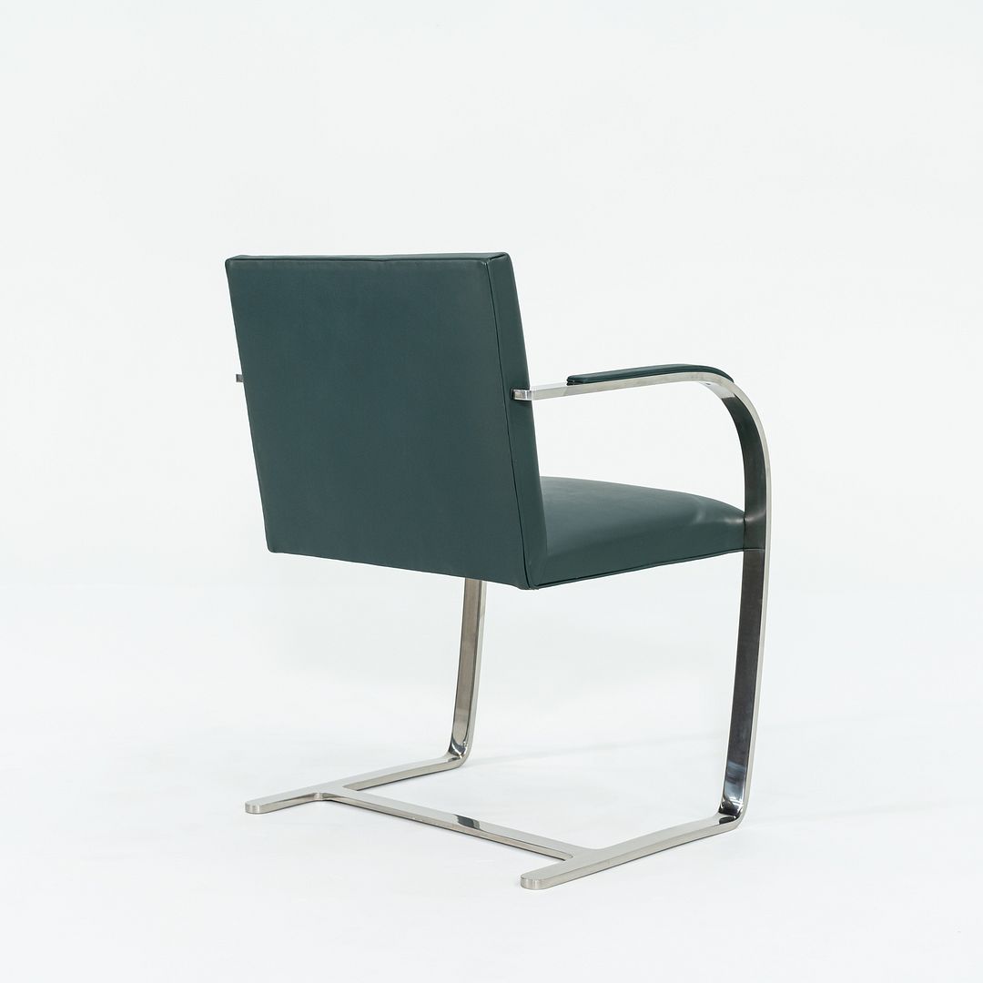 Brno Armchair, Model 255