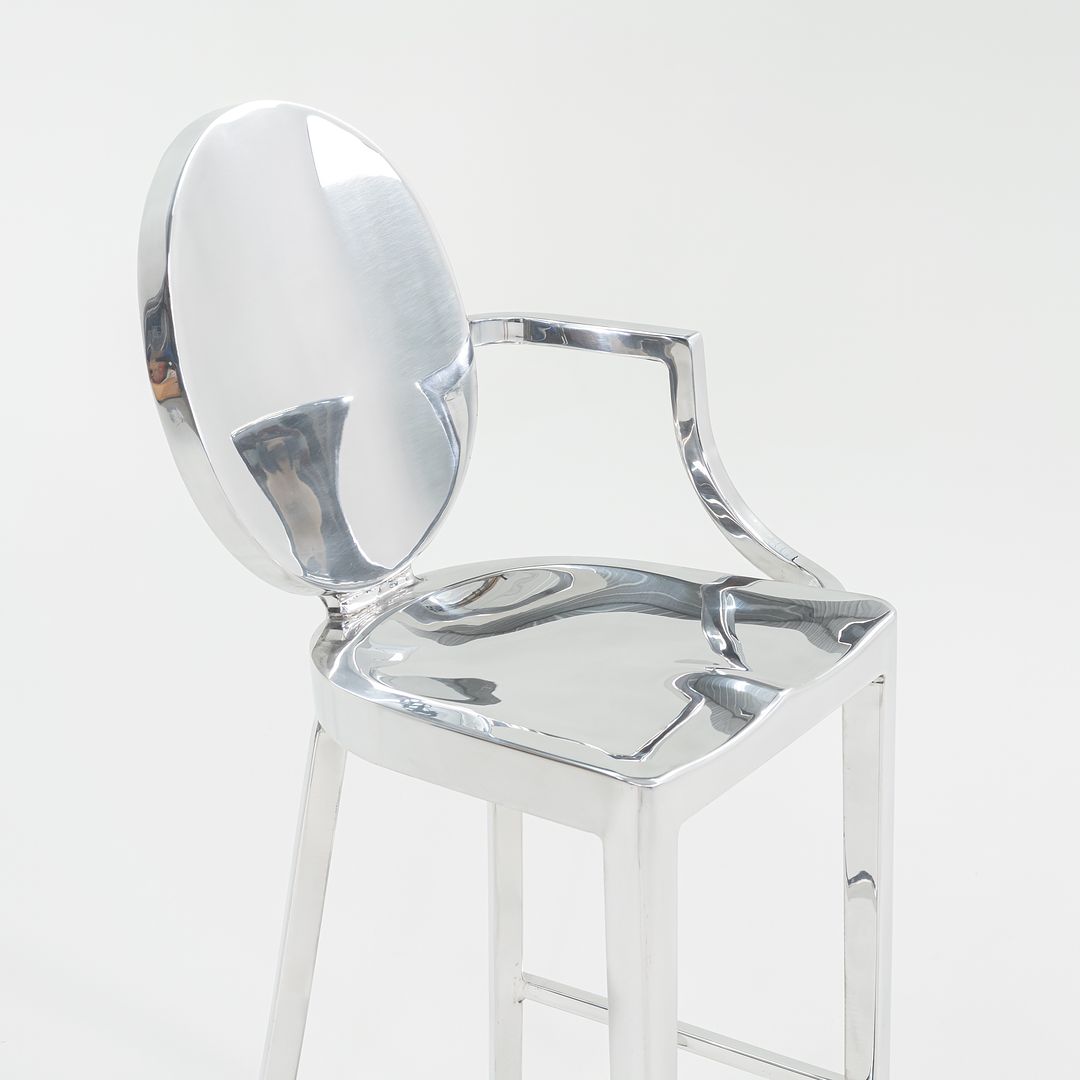 Kong Bar Stool