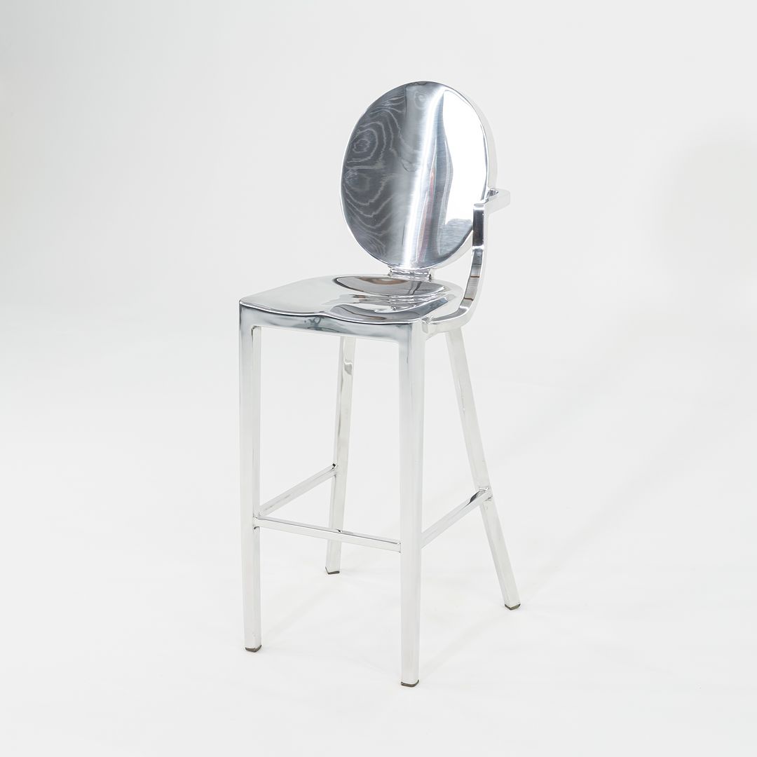 Kong Bar Stool