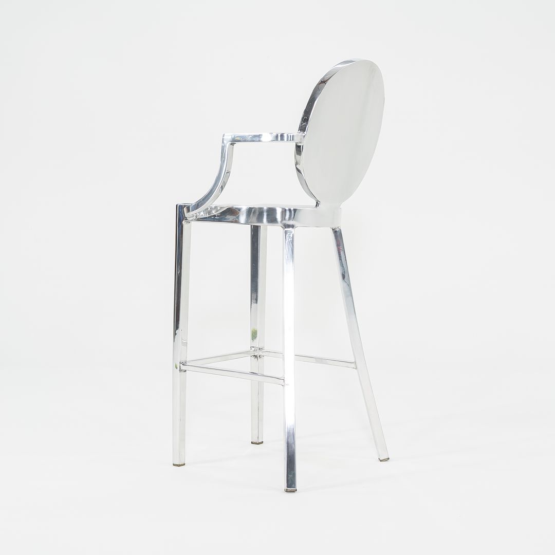 Kong Bar Stool