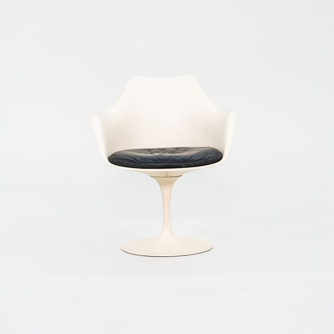 Saarinen Pedestal Tulip Armchair, Model 150 US