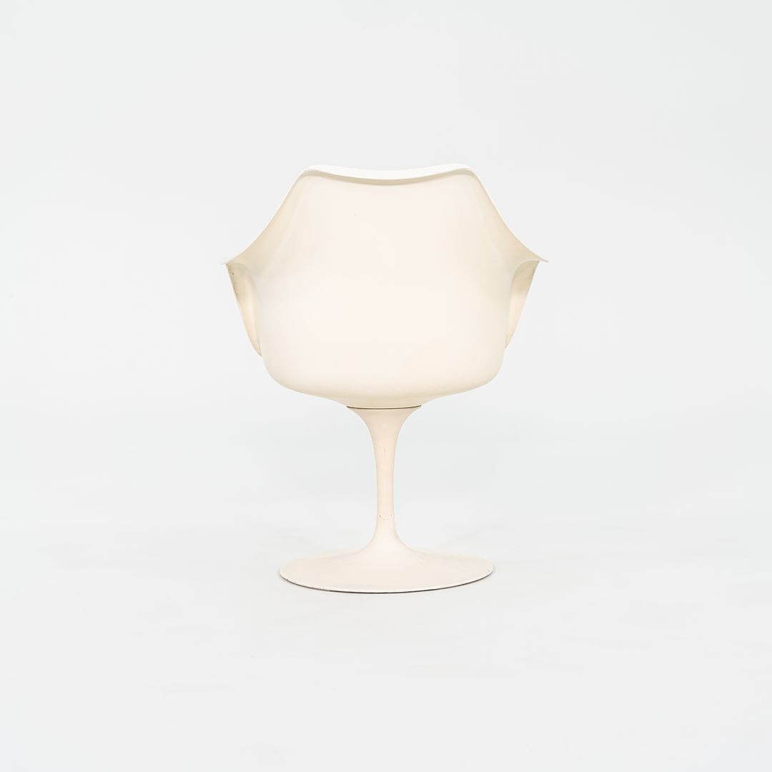 Saarinen Pedestal Tulip Armchair, Model 150 US
