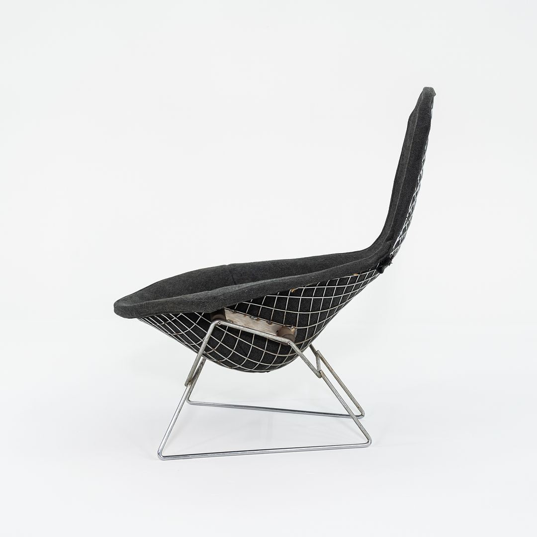 423LU Bertoia Bird Chair
424YU Bertoia Bird Ottoman