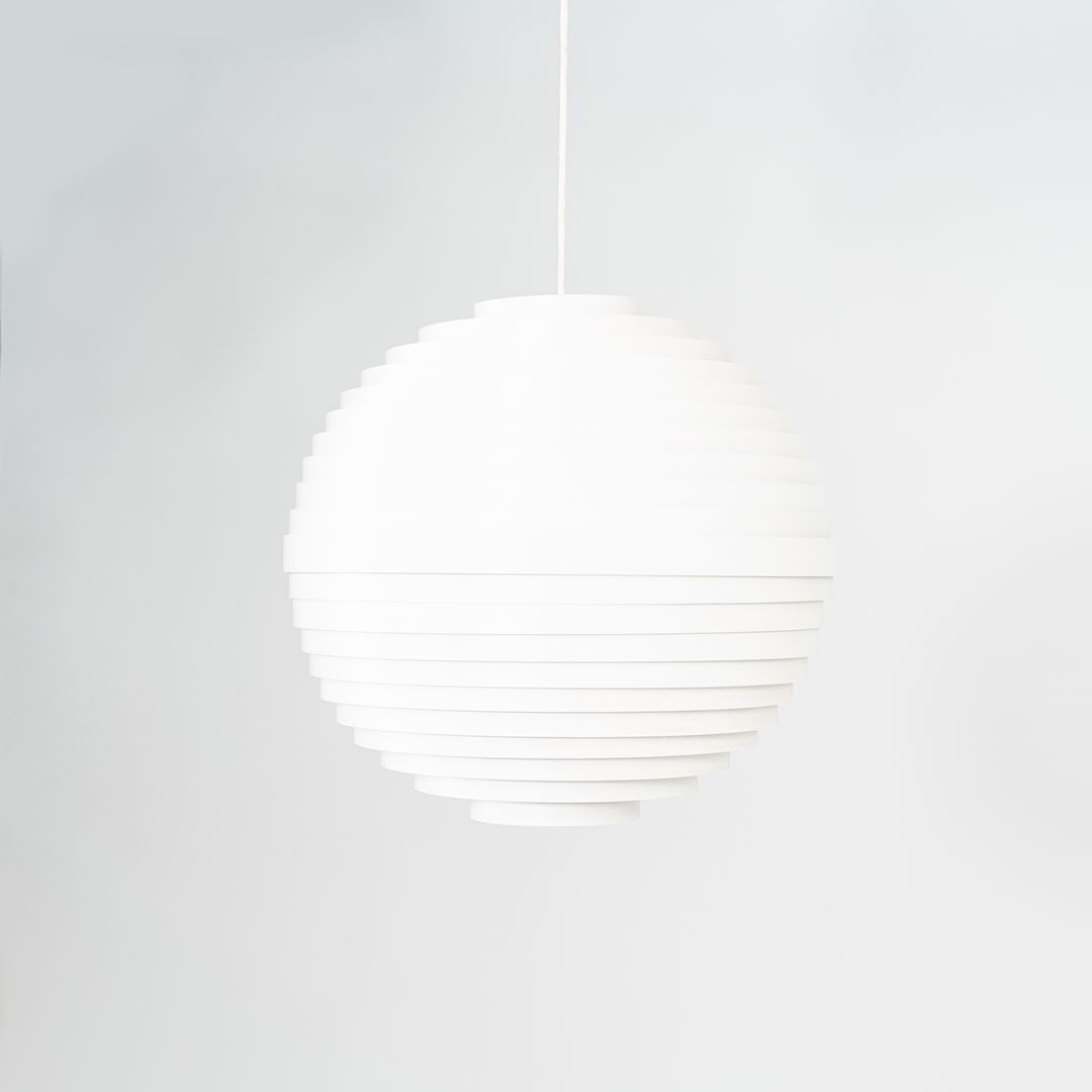 Dynamic Ball Pendant