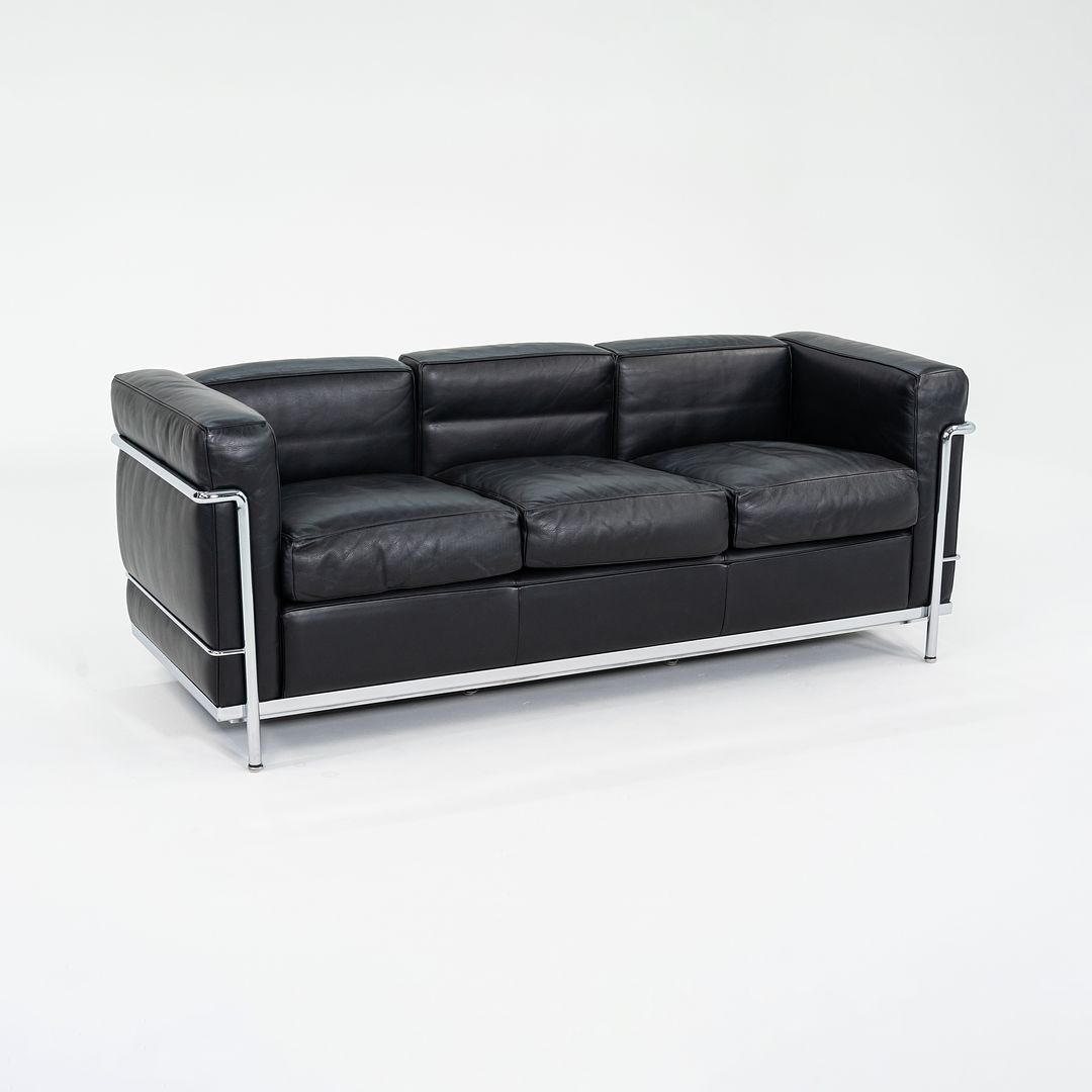 LC2 3-Seat Sofa