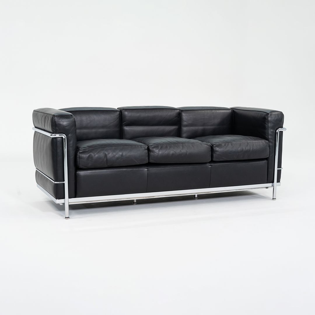 LC2 3-Seat Sofa