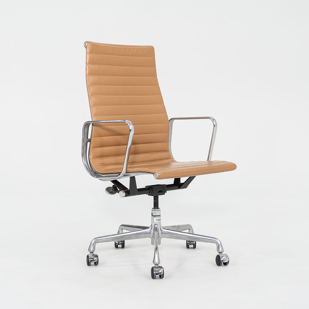 Aluminum Group Executive Chair