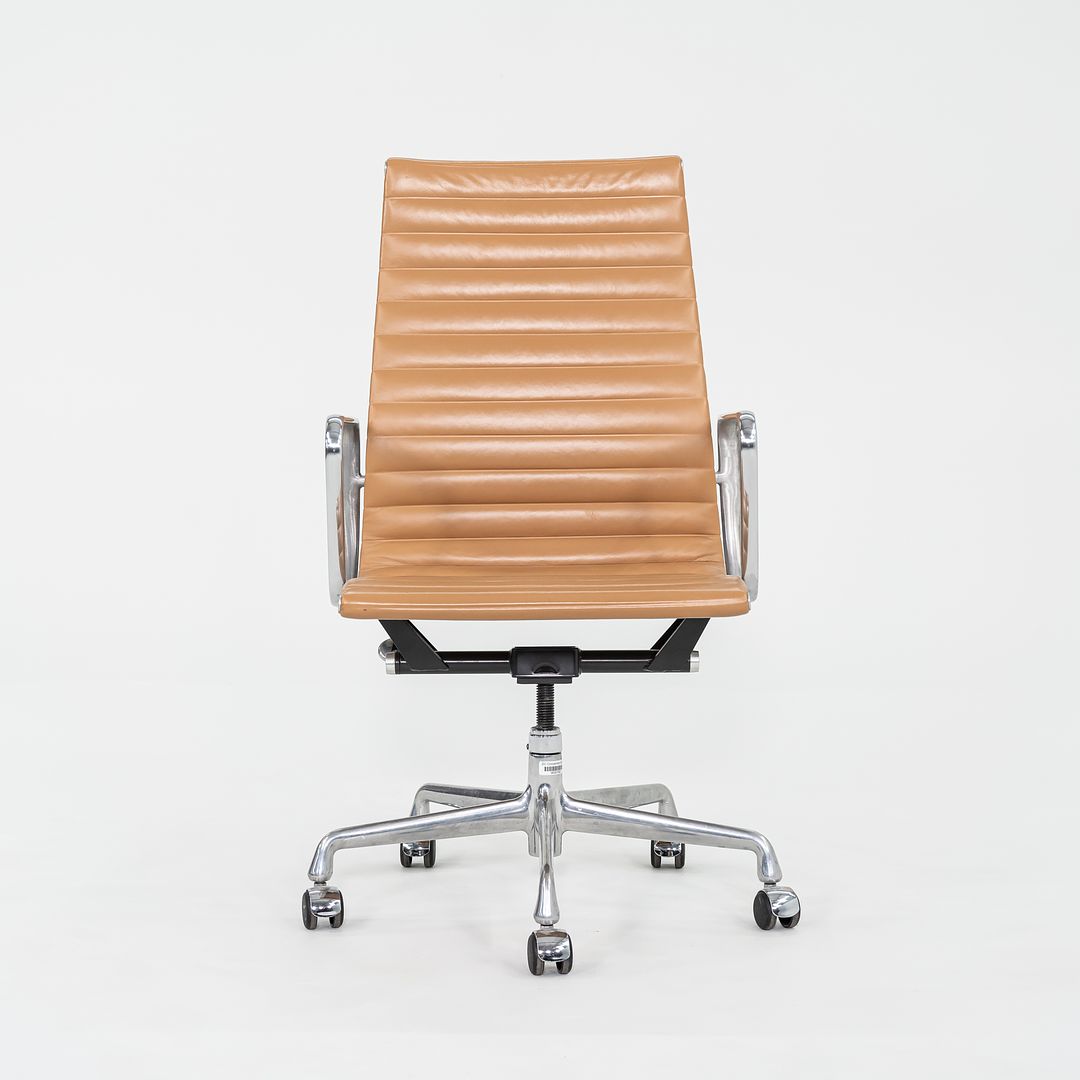 Aluminum Group Executive Chair