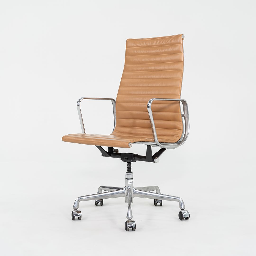Aluminum Group Executive Chair