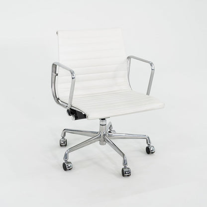 Aluminum Group Management Desk Chair, Model EA335