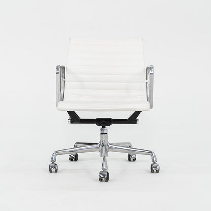 Aluminum Group Management Desk Chair, Model EA335
