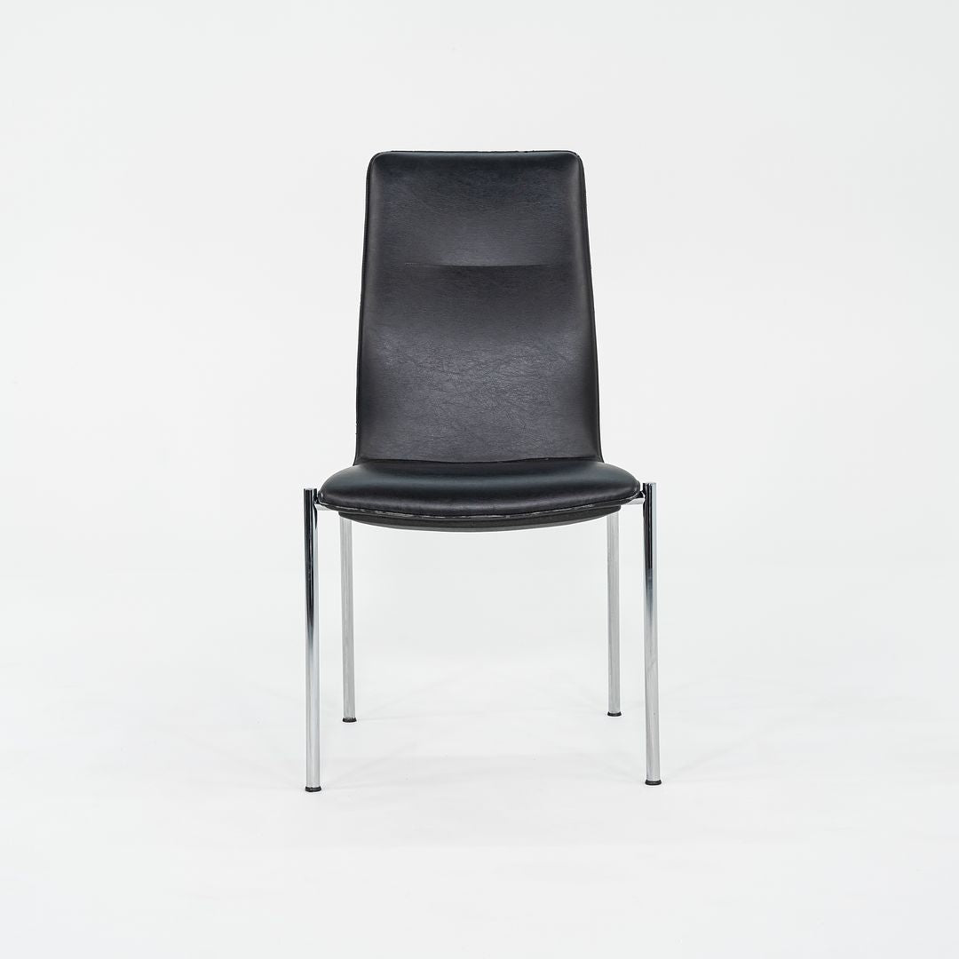 Ona Plaza Side Chair