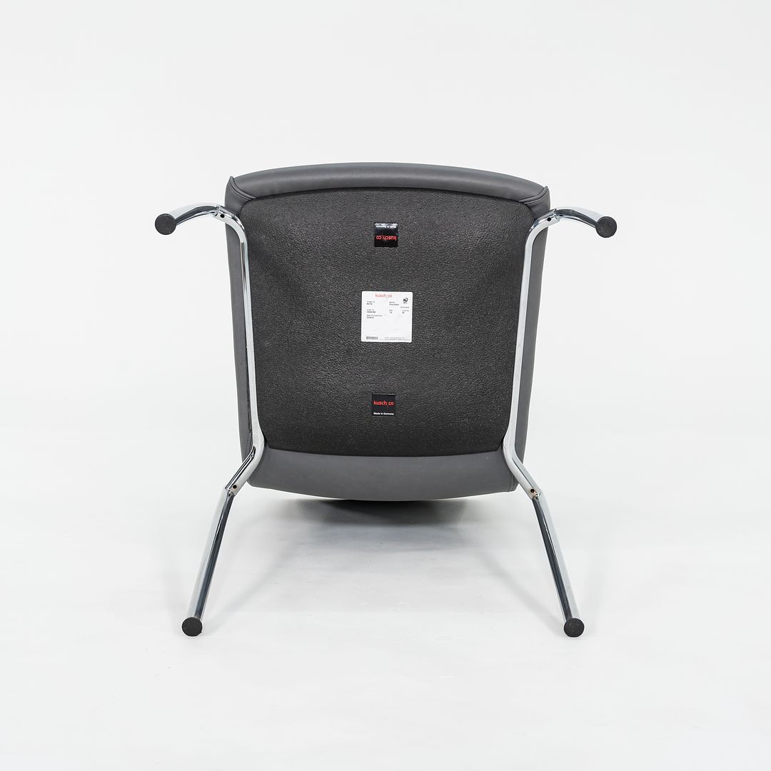Ona Plaza Chair