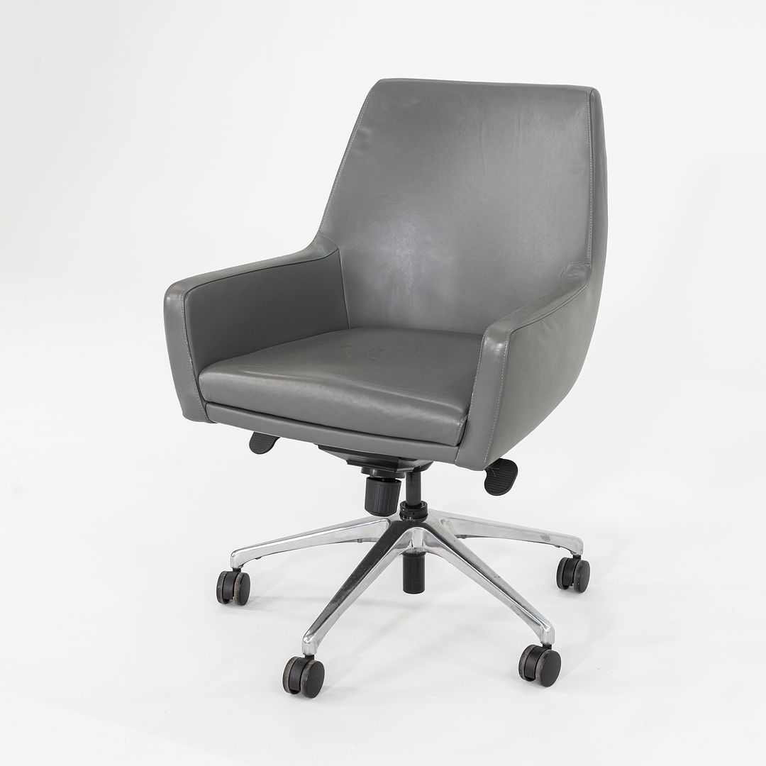Cardan Conference Chair