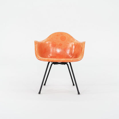 MAX chair