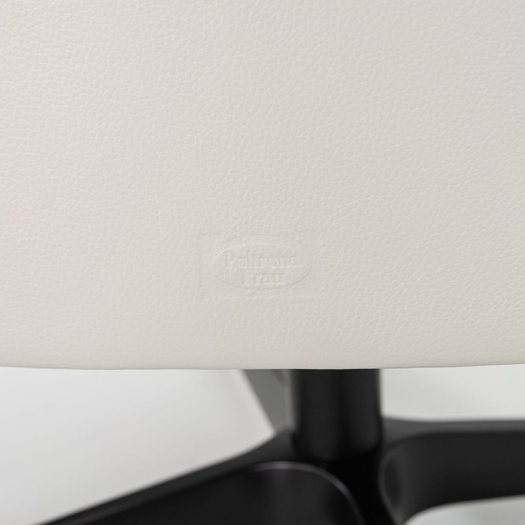 Downtown Visitor Chair