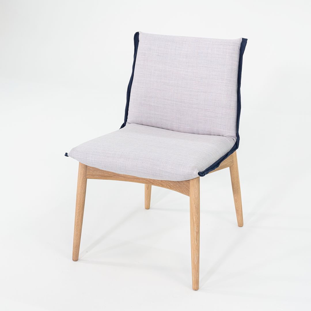 EOO4 Embrace Dining Chair Set