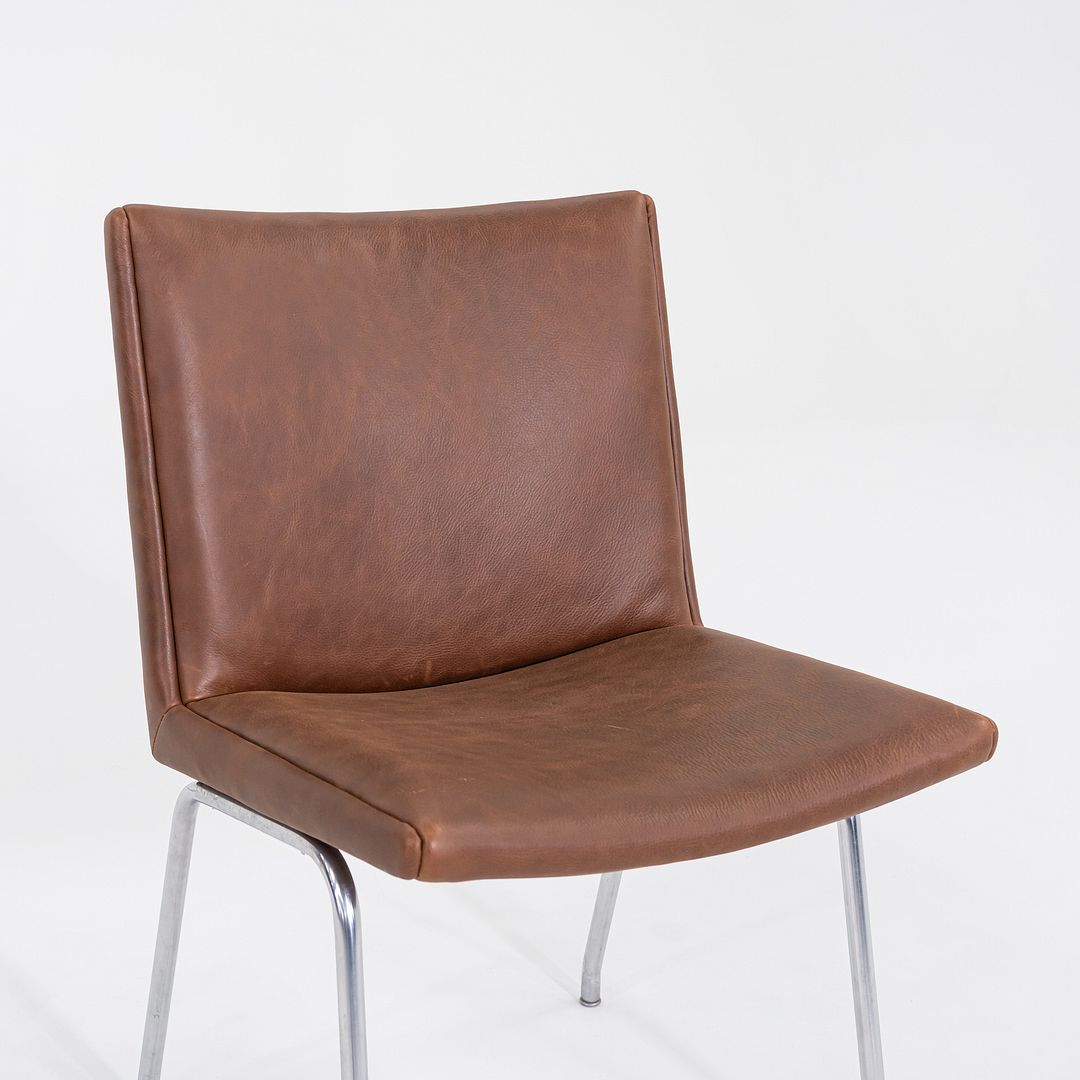 AP38 Airport Chair