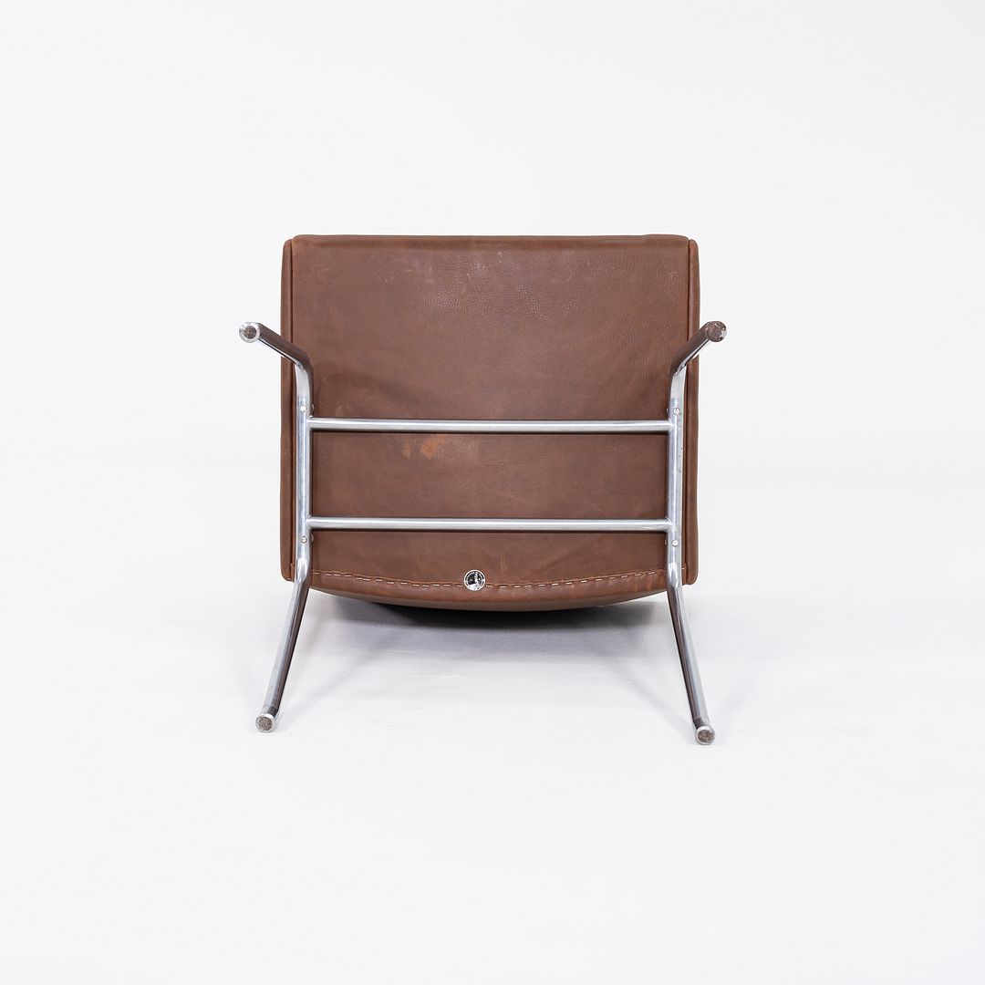 AP38 Airport Chair