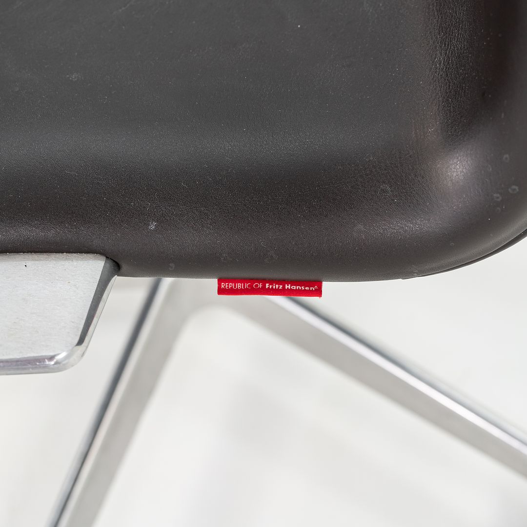 Oxford Chair, Model 3271W