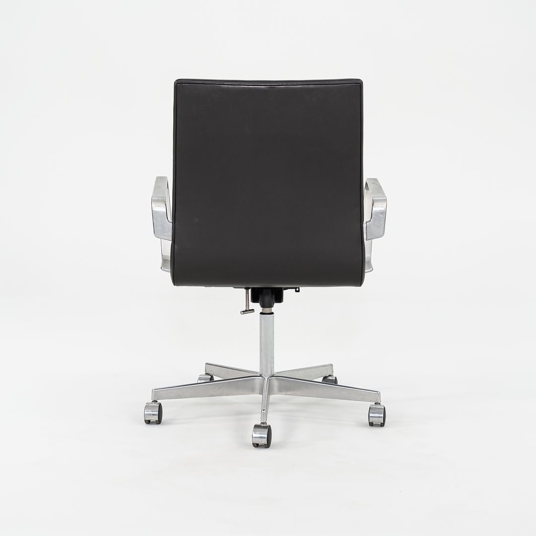 Oxford Chair, Model 3271W