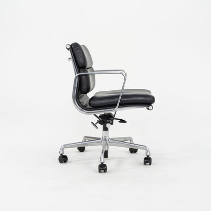 Soft Pad Management Chair, EA435