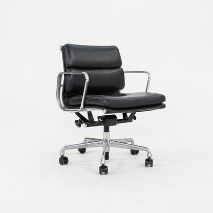 Soft Pad Management Chair, EA435