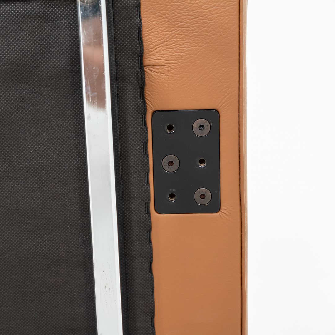 Tuxedo Component Bench