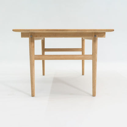 CH327 Dining Table