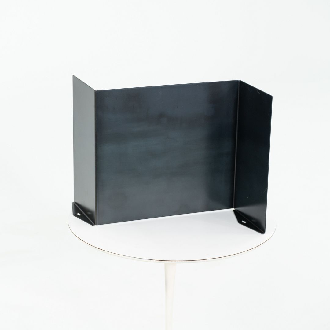 Z-Shelf