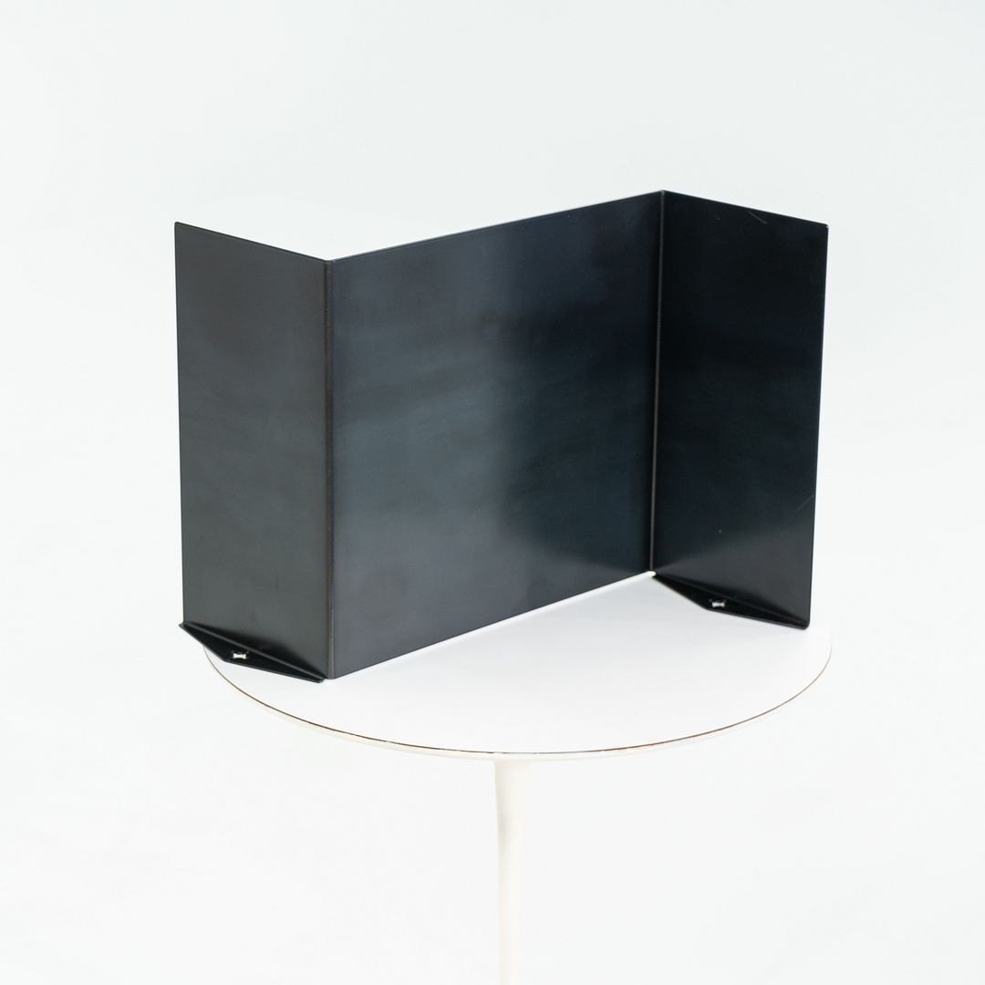 Z-Shelf