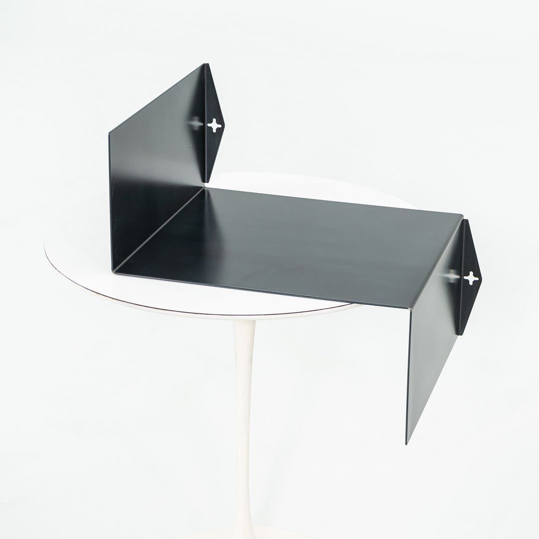 Z-Shelf