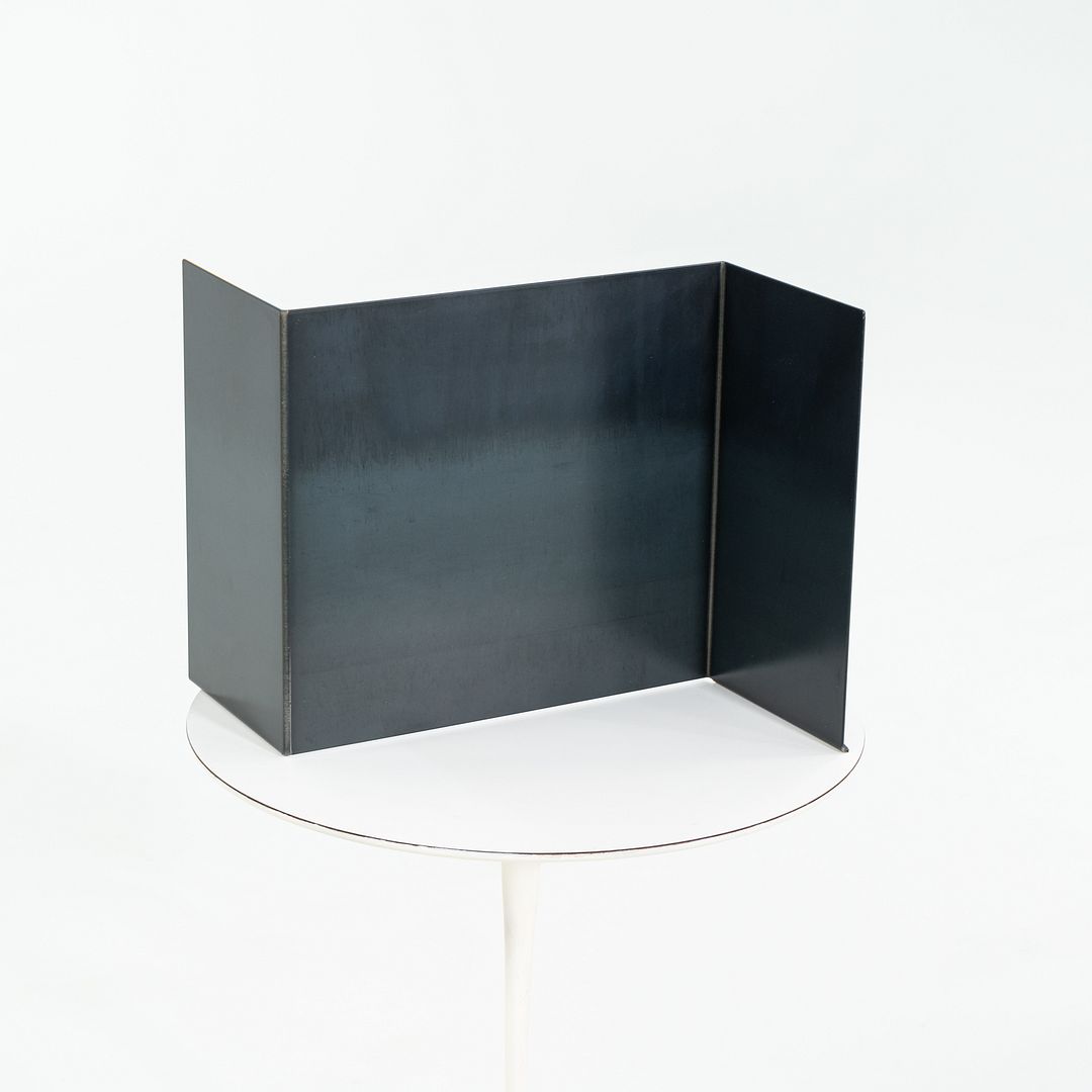 Z-Shelf