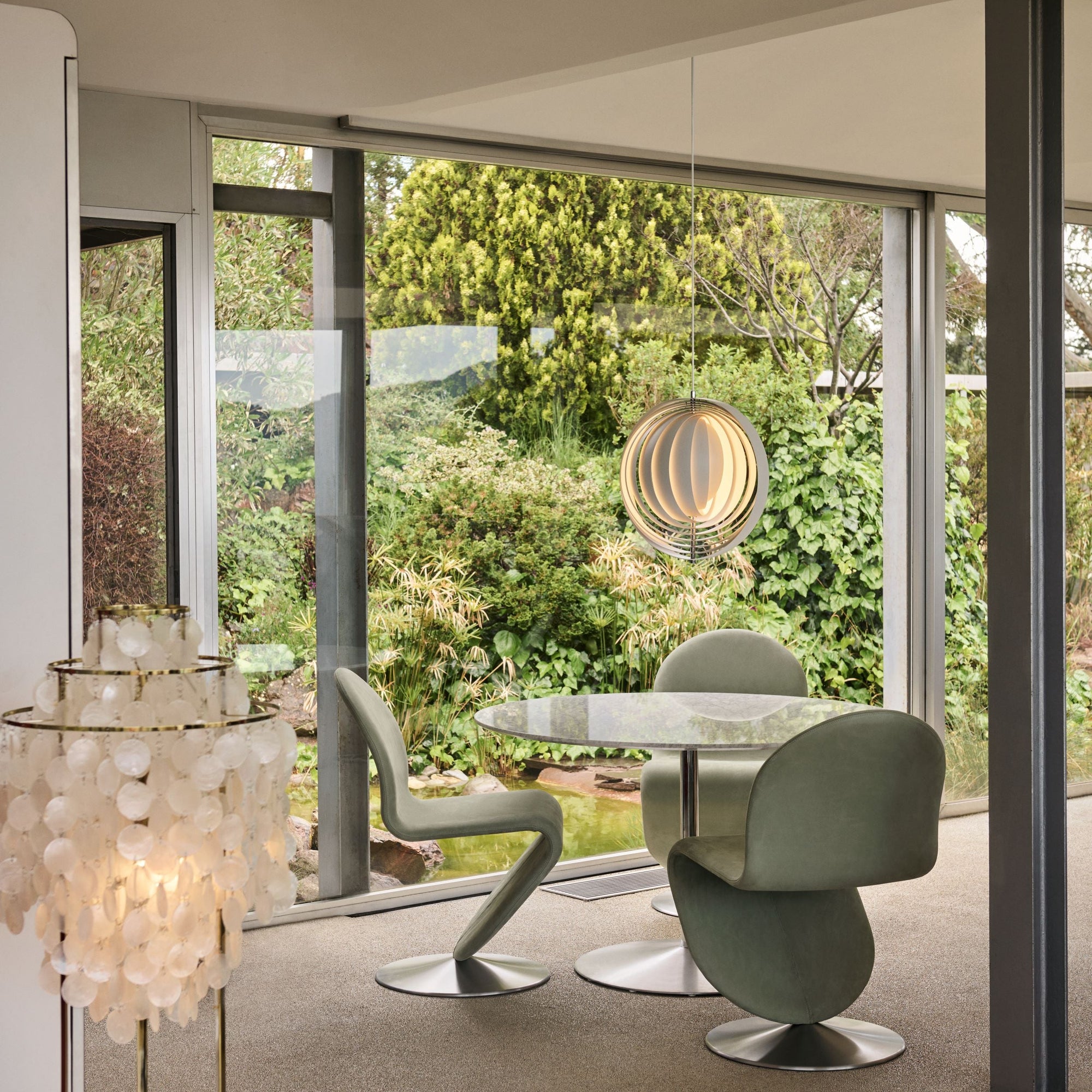 Moon Opal Pendant Lamp