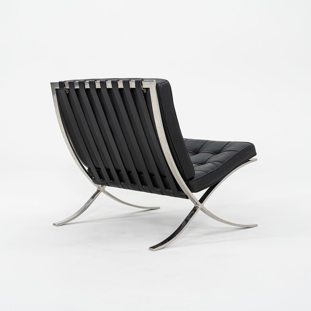 Barcelona Chair, Model 250LS