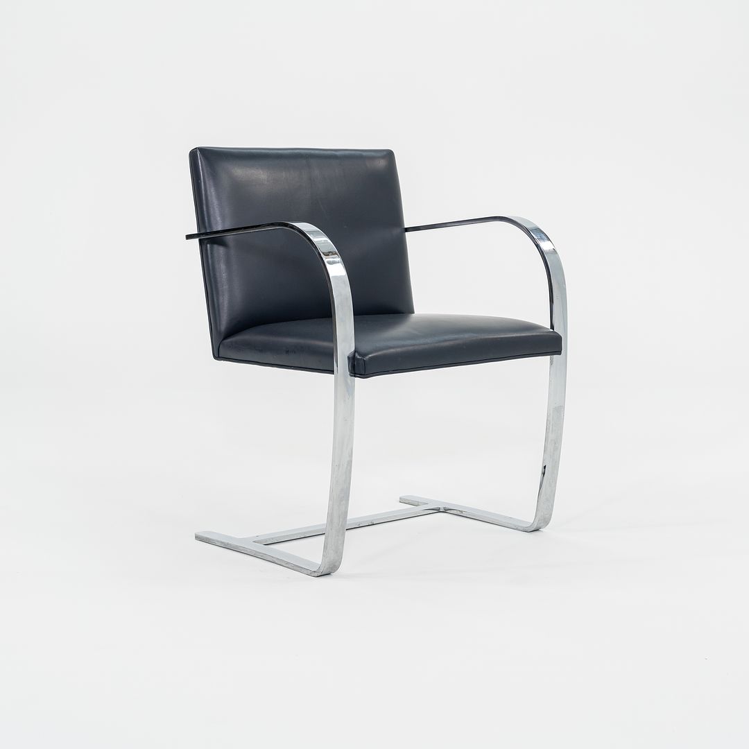 Brno Armchair, Model 255