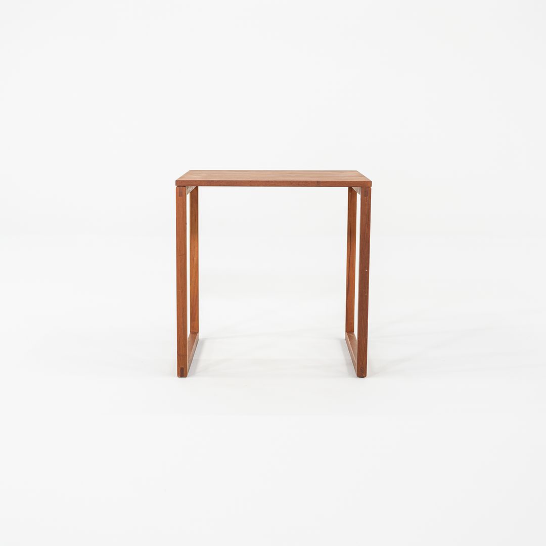 Model 33 Nesting Table