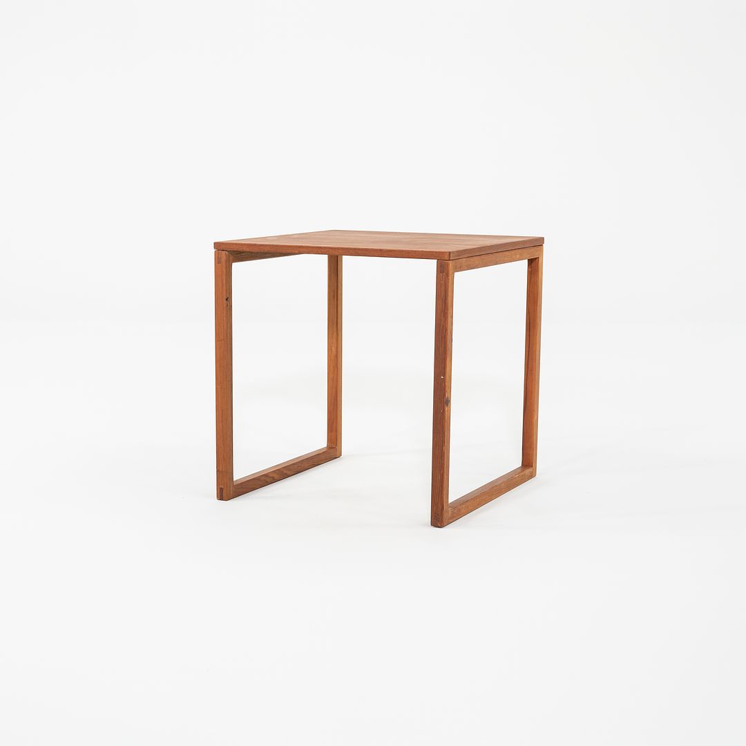 Model 33 Nesting Table