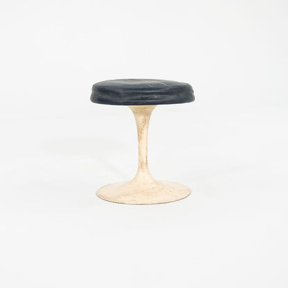 152 Tulip Stool