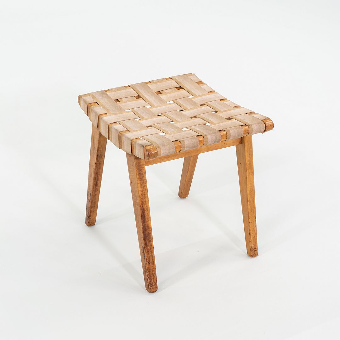 Risom Stool, Model 667-W