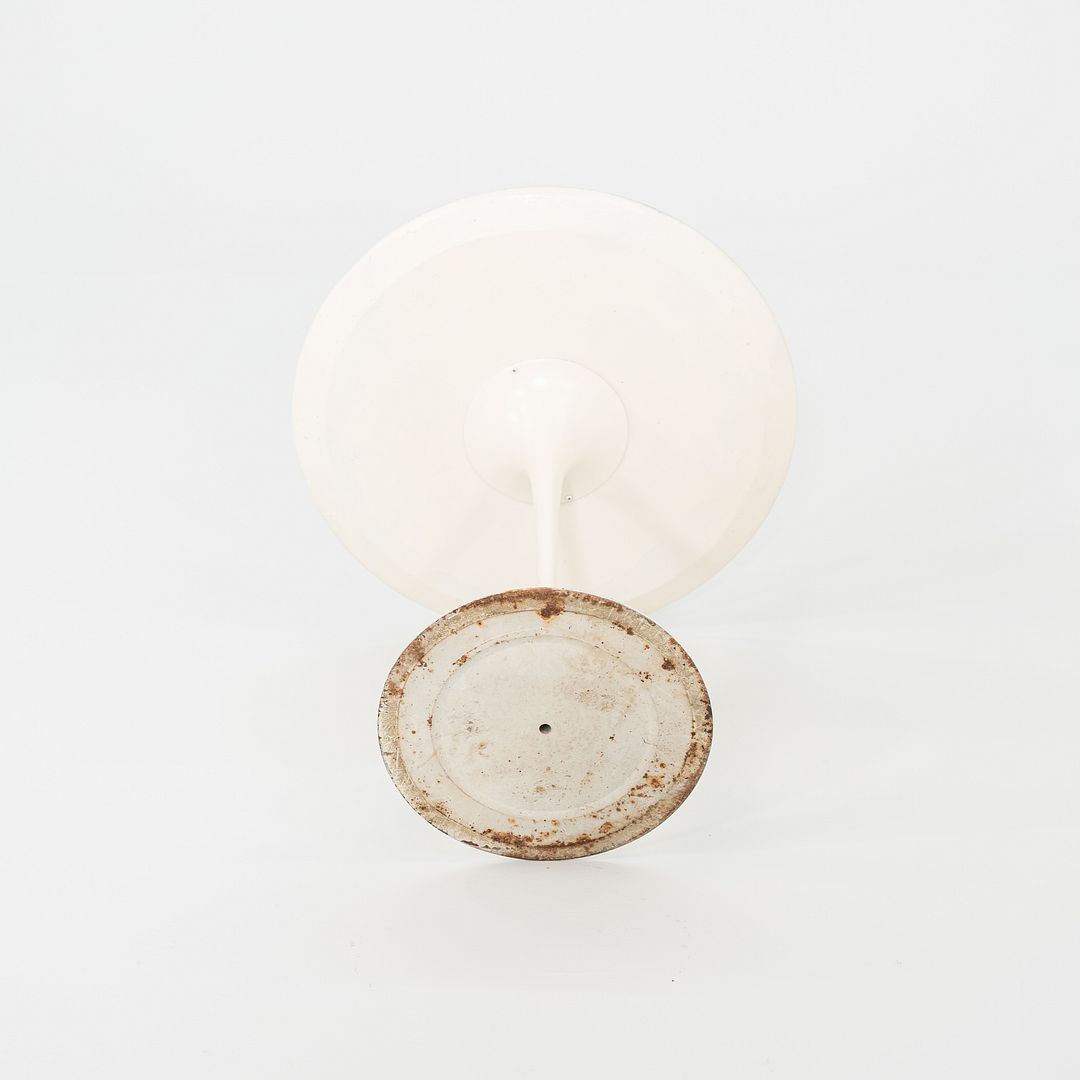 Tulip Side Table