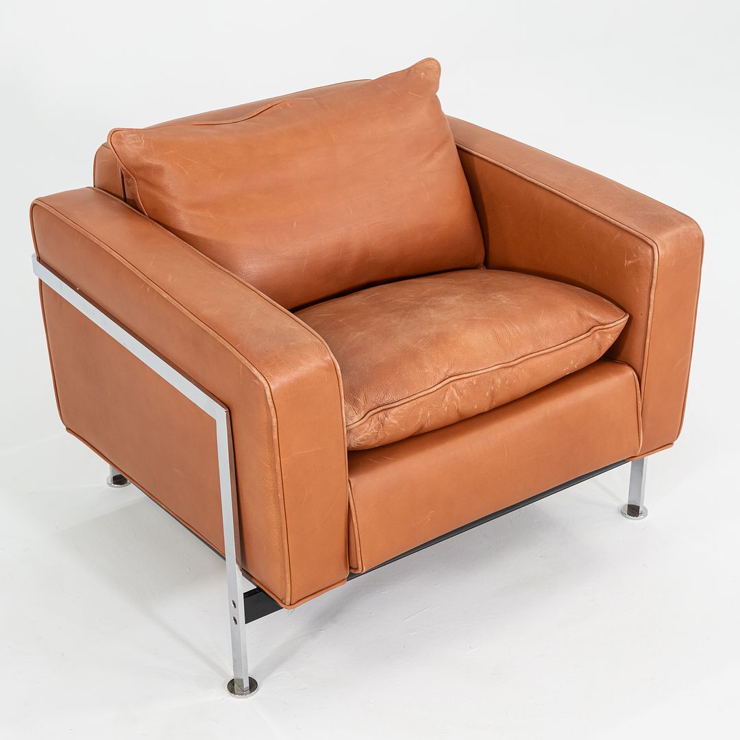 RH 302 Arm Chair