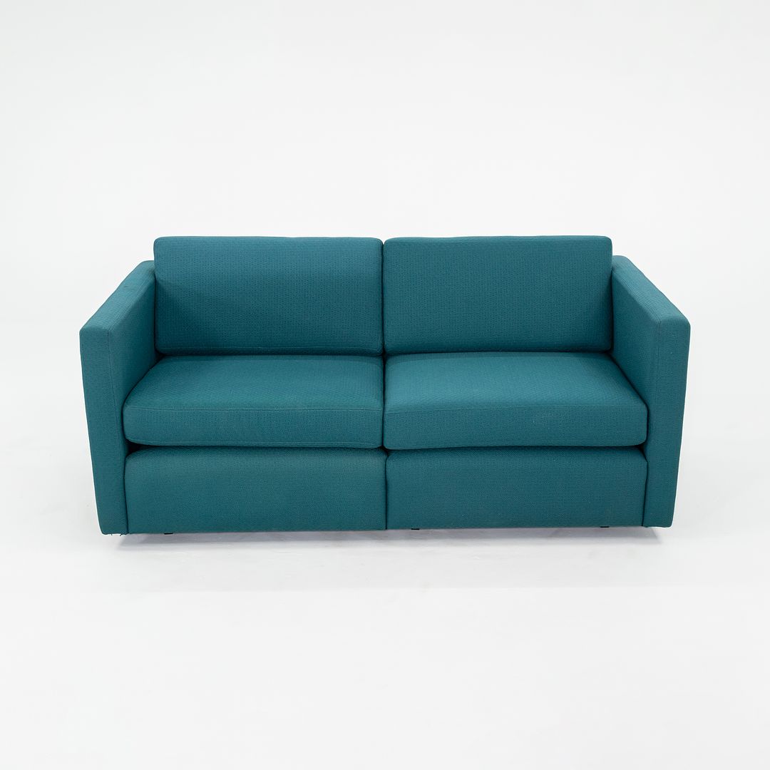 Pfister Settee, Model 1052C